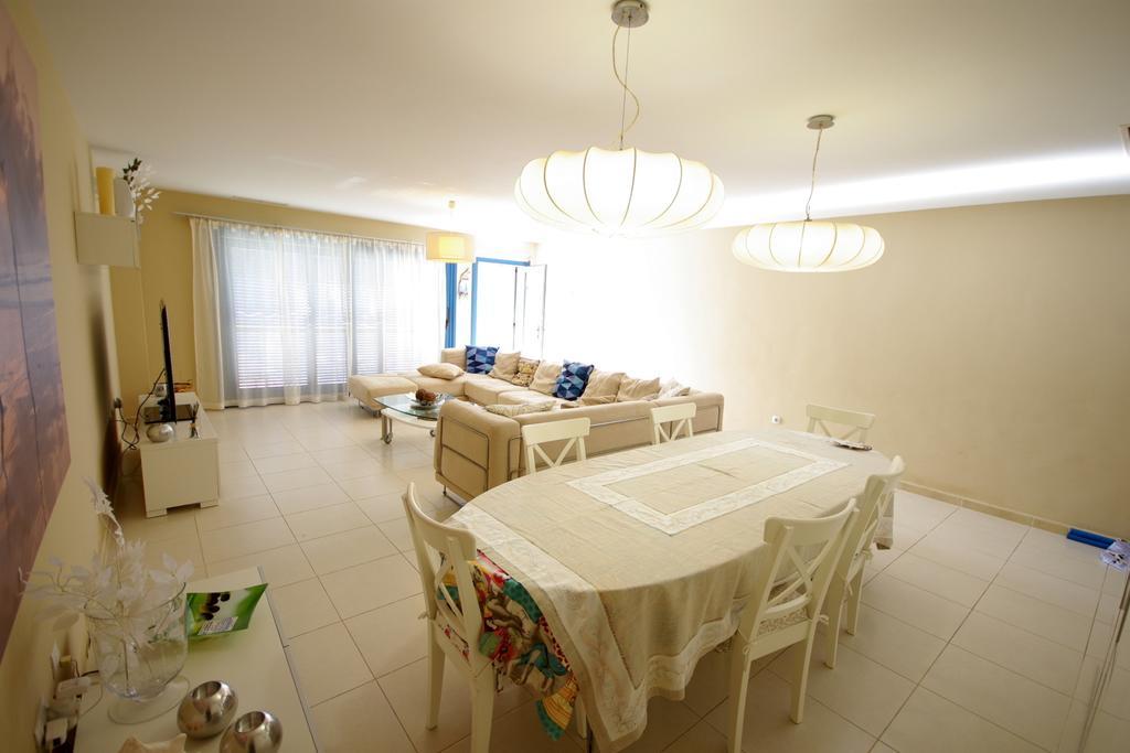 Apartamento Livingtarifa Apartamento La Isla Exterior foto